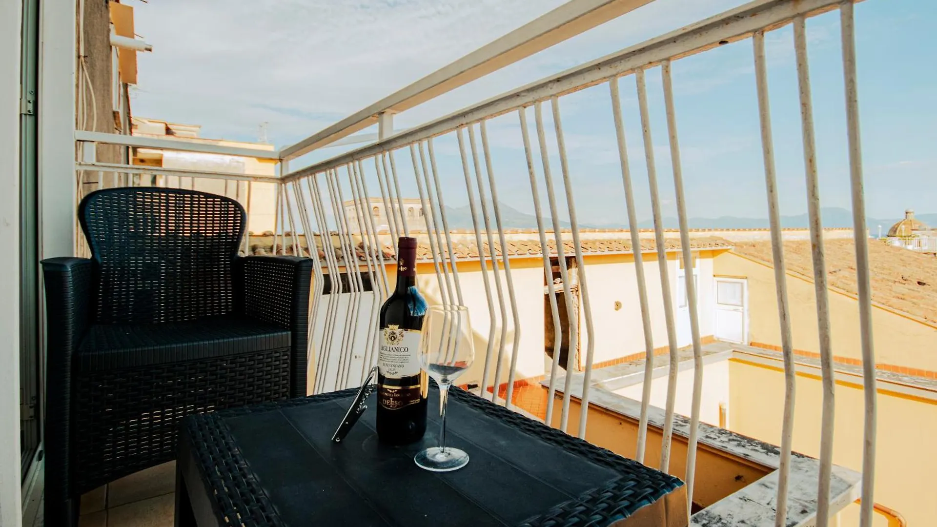Panoramic Centre In Naples Hotel